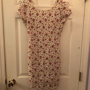 White lace floral bodycon dress